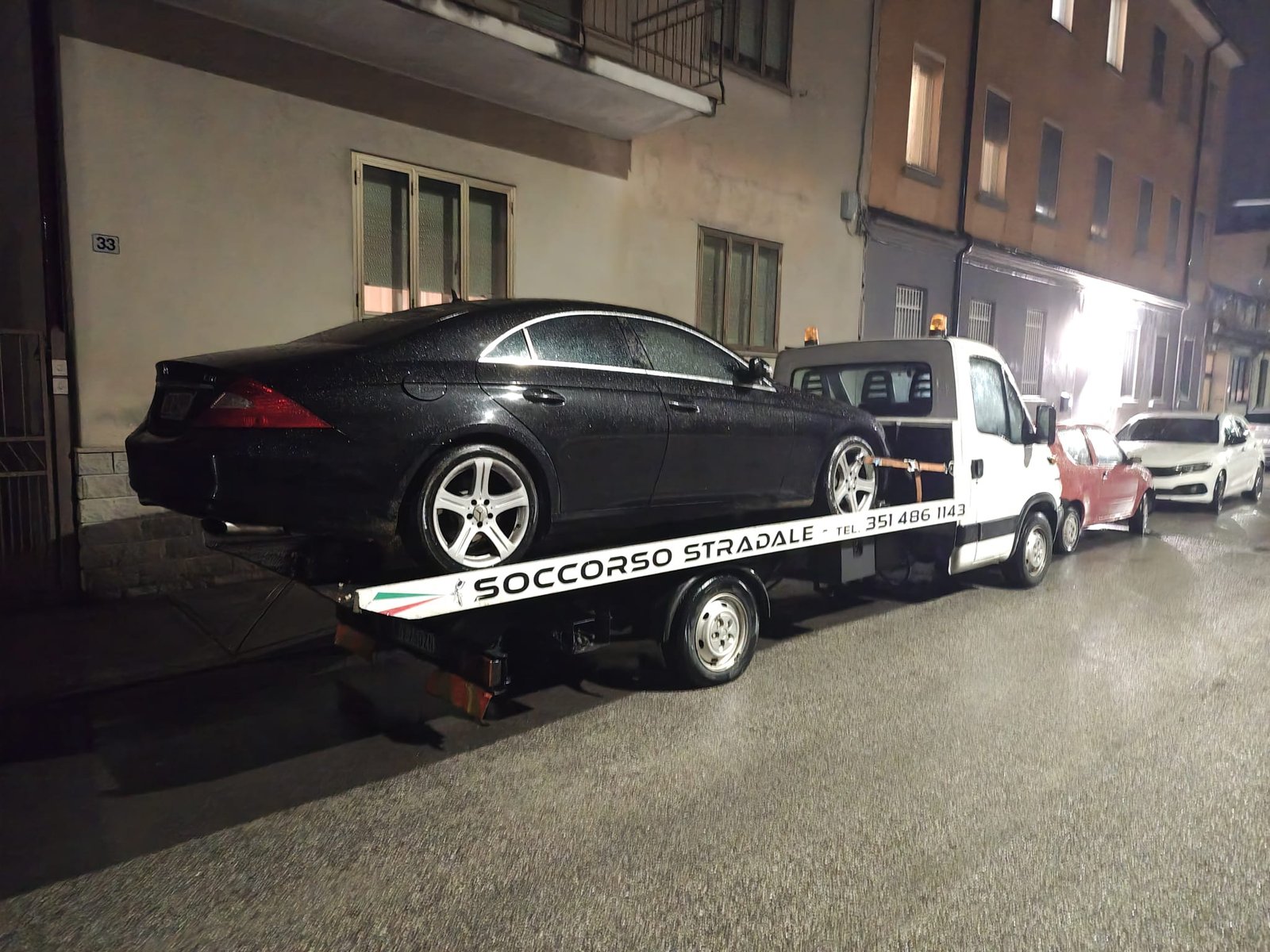 Raccolta auto dal carro attrezzi - Intervento soccorso stradale 8 - Poier Luca